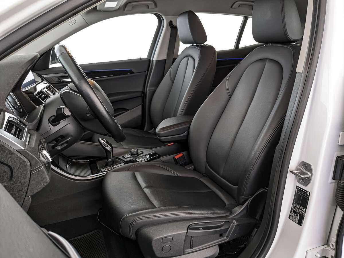 BMW X2 sDrive18i, 2020 Фото №16