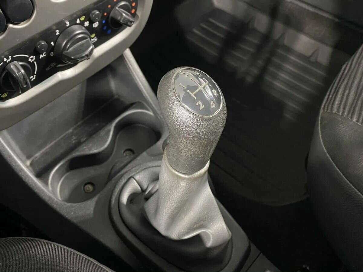 Renault Logan, 2012 Фото №10