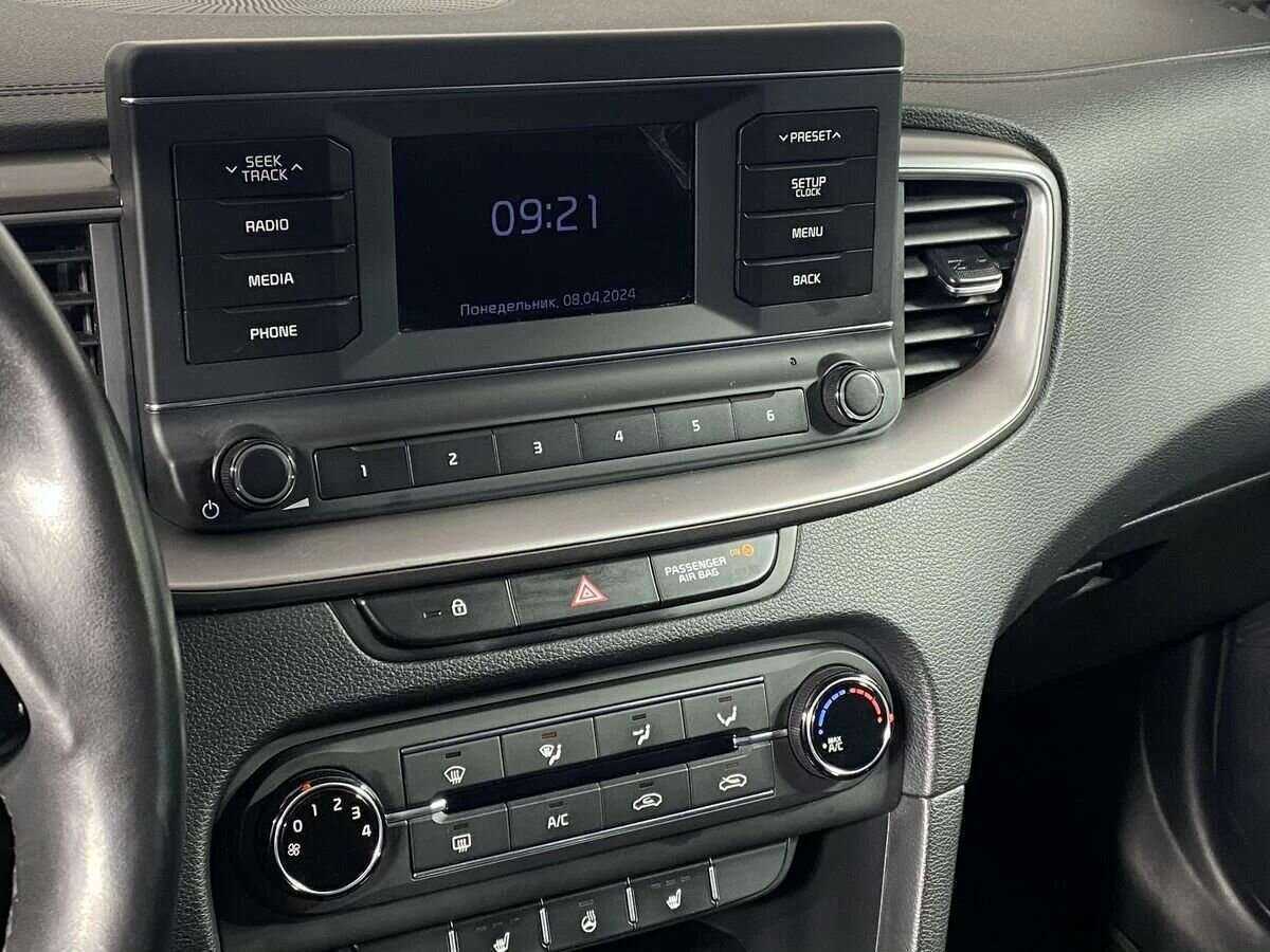 Kia Ceed, 2020 Фото №15