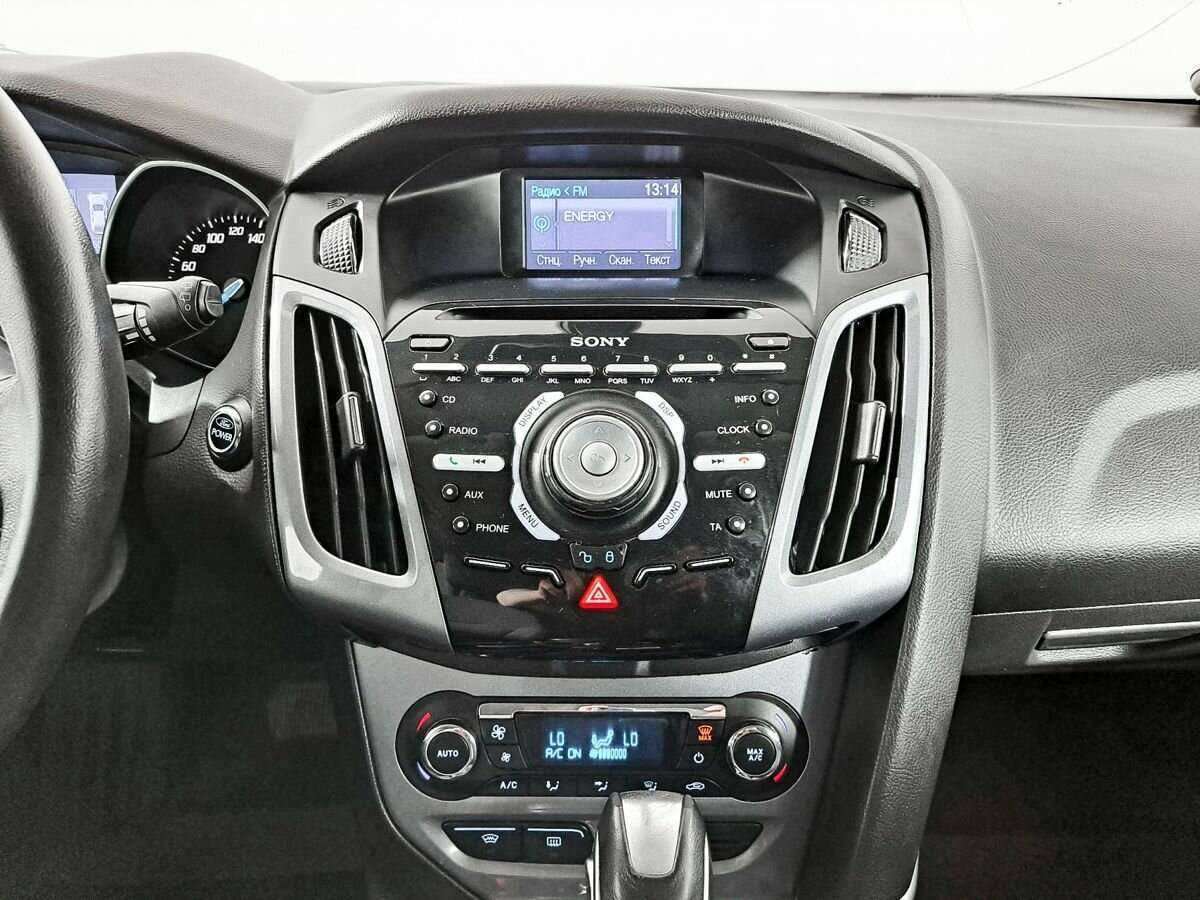 Ford Focus, 2012 Фото №13