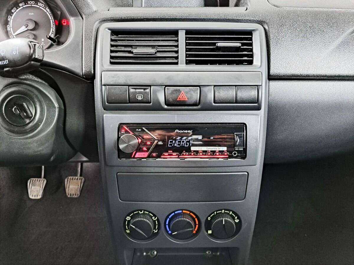 Lada (ВАЗ) Priora, 2017 Фото №13