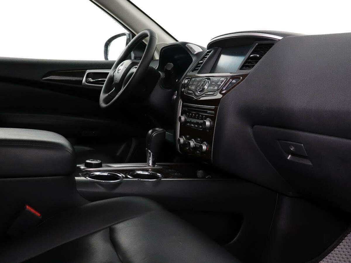 Nissan Pathfinder, 2017 Фото №9