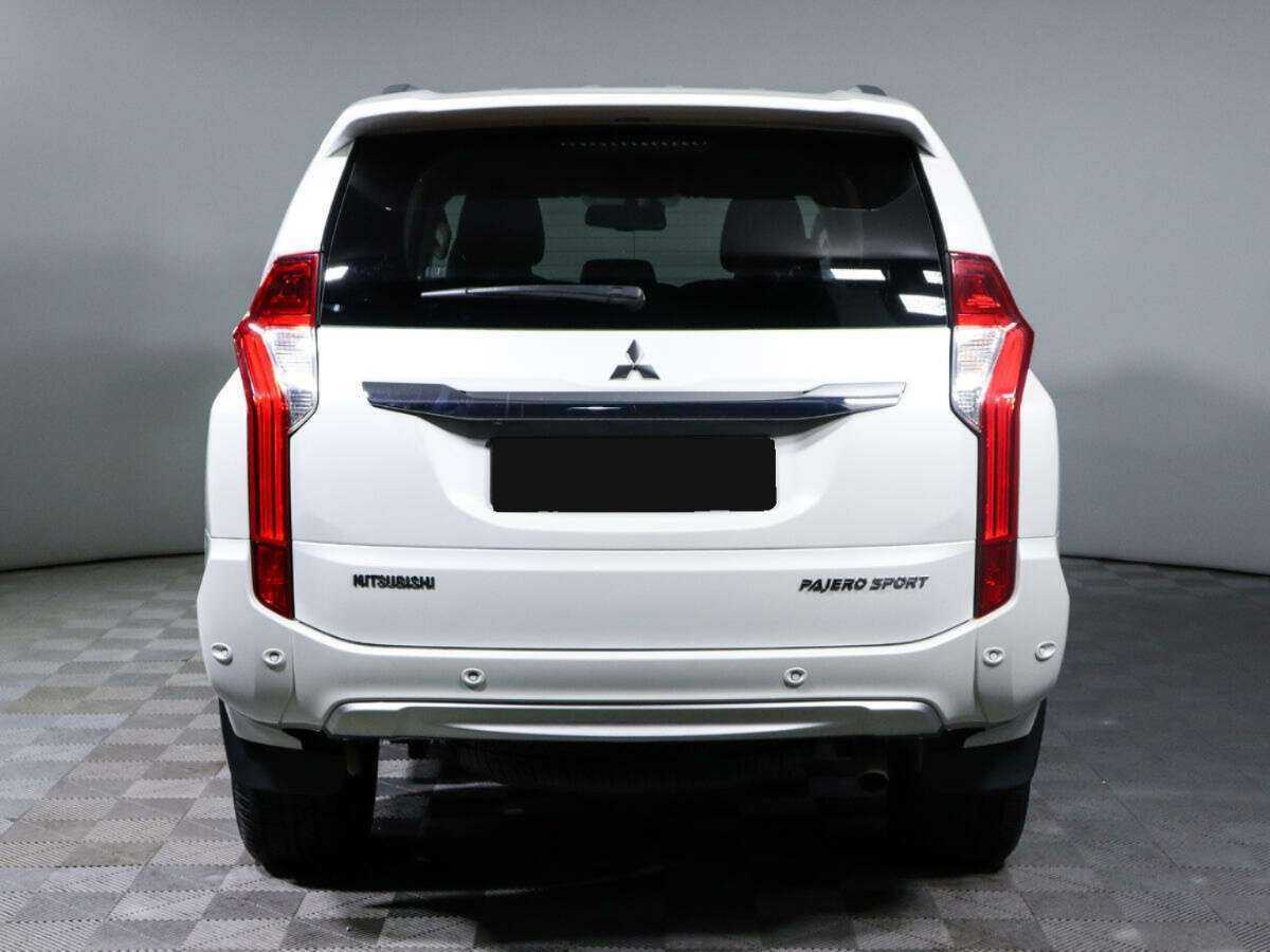 Mitsubishi Pajero Sport, 2018 - 132 074 км. | Фото №3
