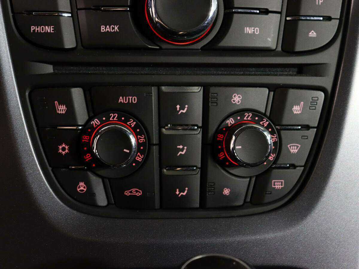 Opel Astra, 2014 Фото №18