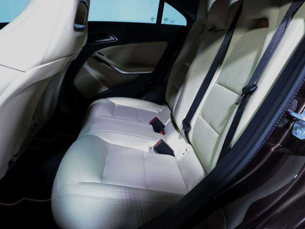 Mercedes-Benz CLA 200, 2017 Фото №12