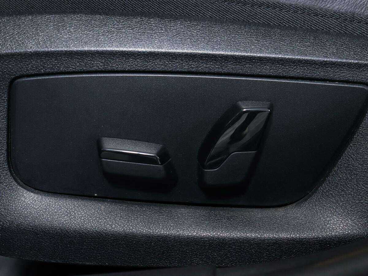 BMW 5 серии 520d xDrive, 2018 Фото №15