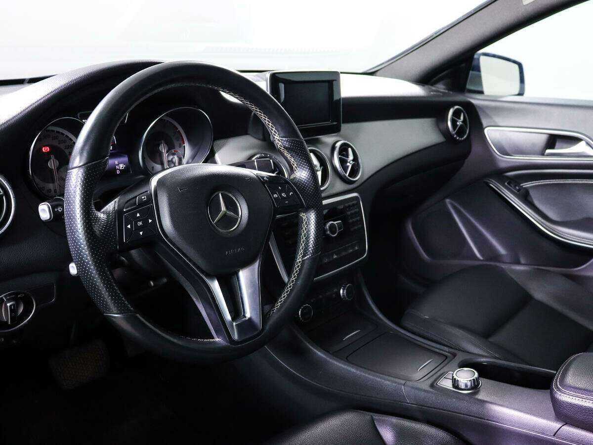 Mercedes-Benz CLA 250, 2014 Фото №14