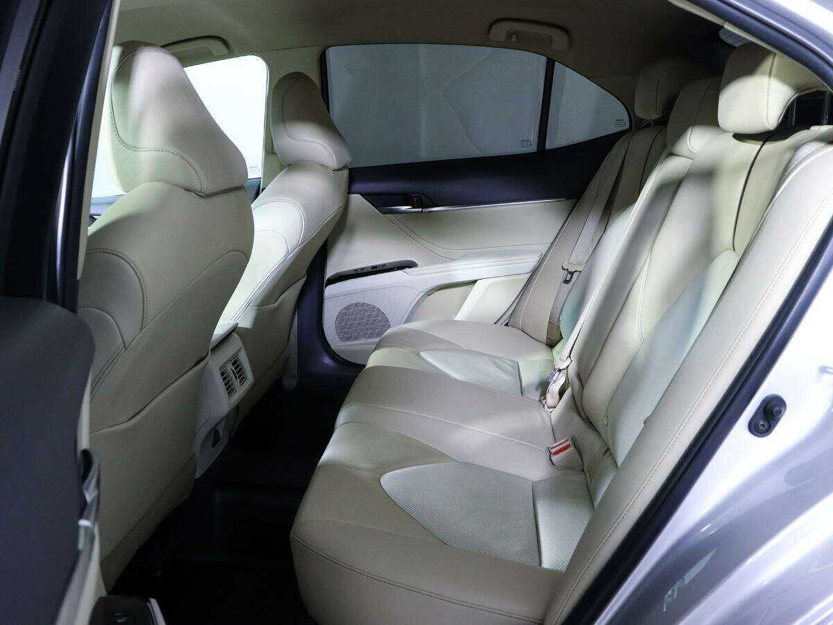 Toyota Camry, 2020 - 90 000 км. | Фото №7