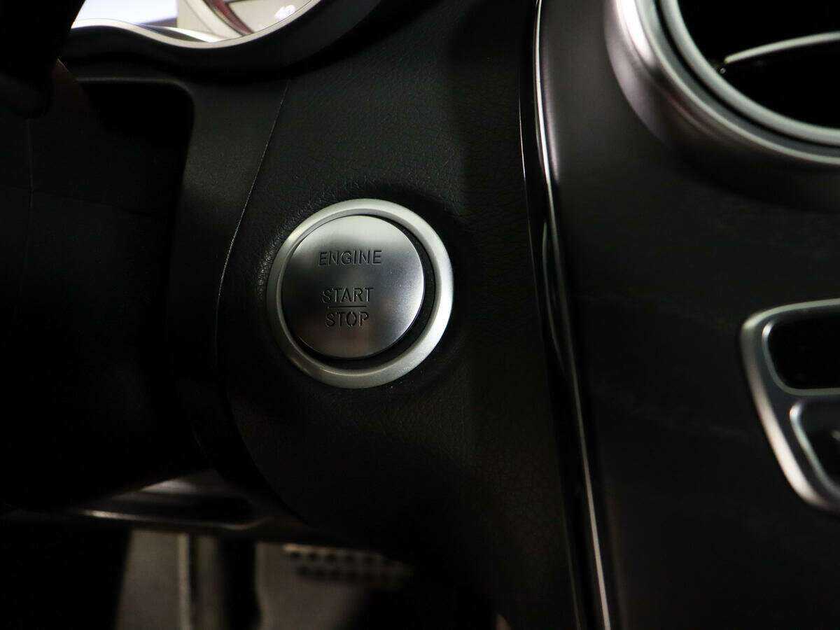 Mercedes-Benz C-Класс 180, 2015 Фото №22