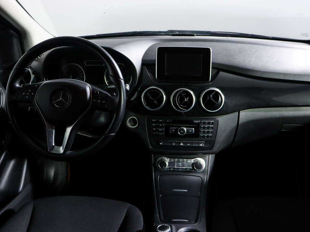 Mercedes-Benz B-Класс 180, 2013 Фото №10