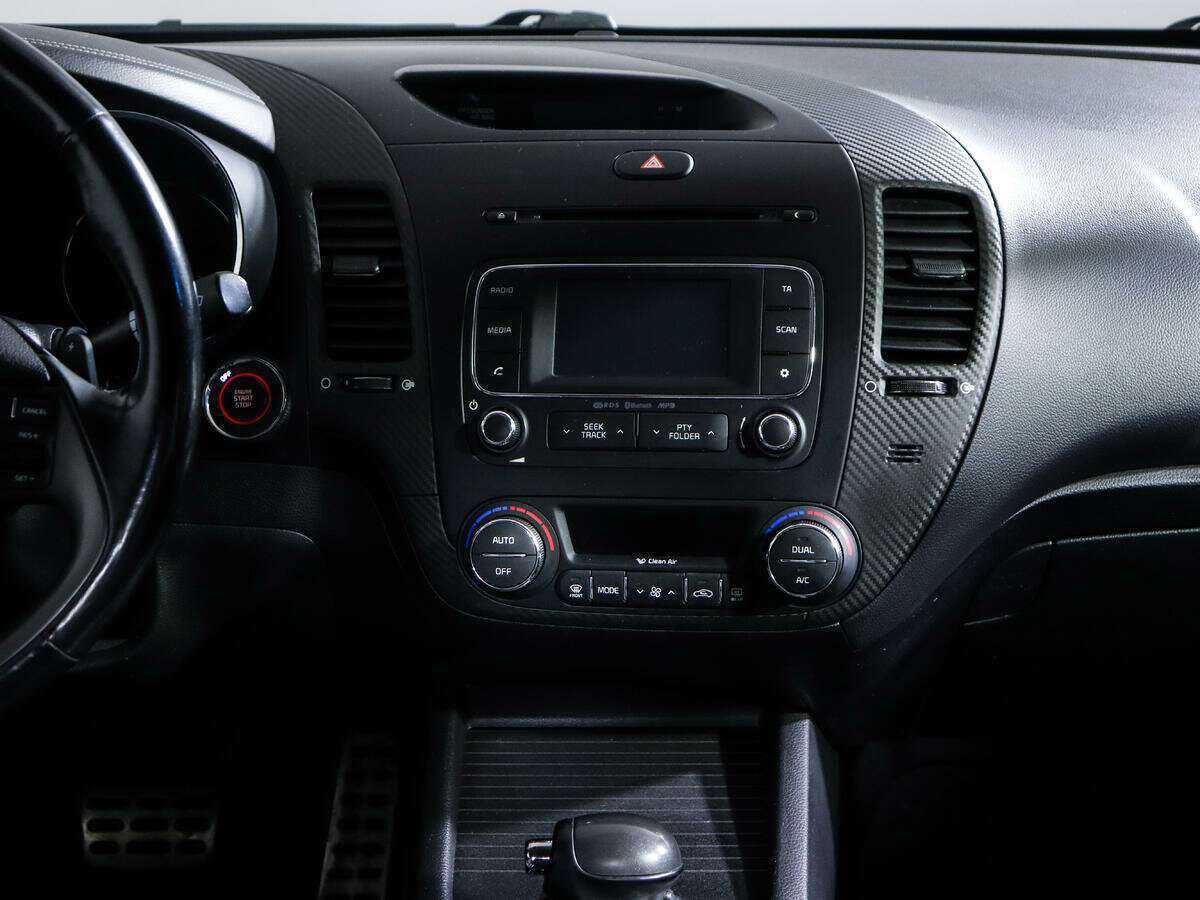 Kia Cerato Koup, 2013 Фото №13