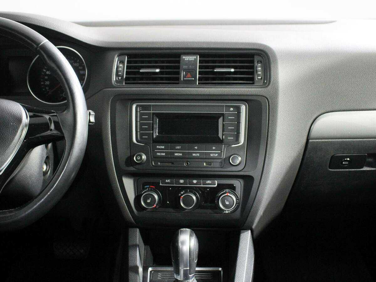 Volkswagen Jetta, 2016 Фото №13