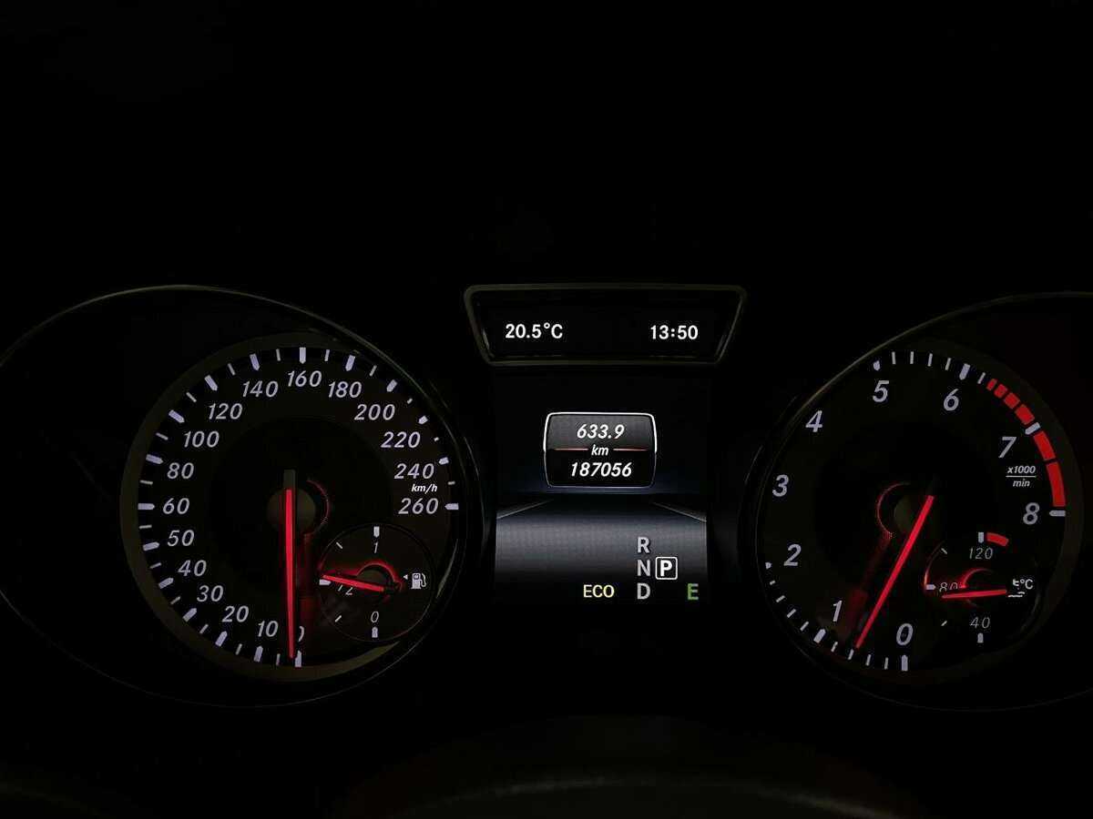 Mercedes-Benz CLA 200, 2014 Фото №11