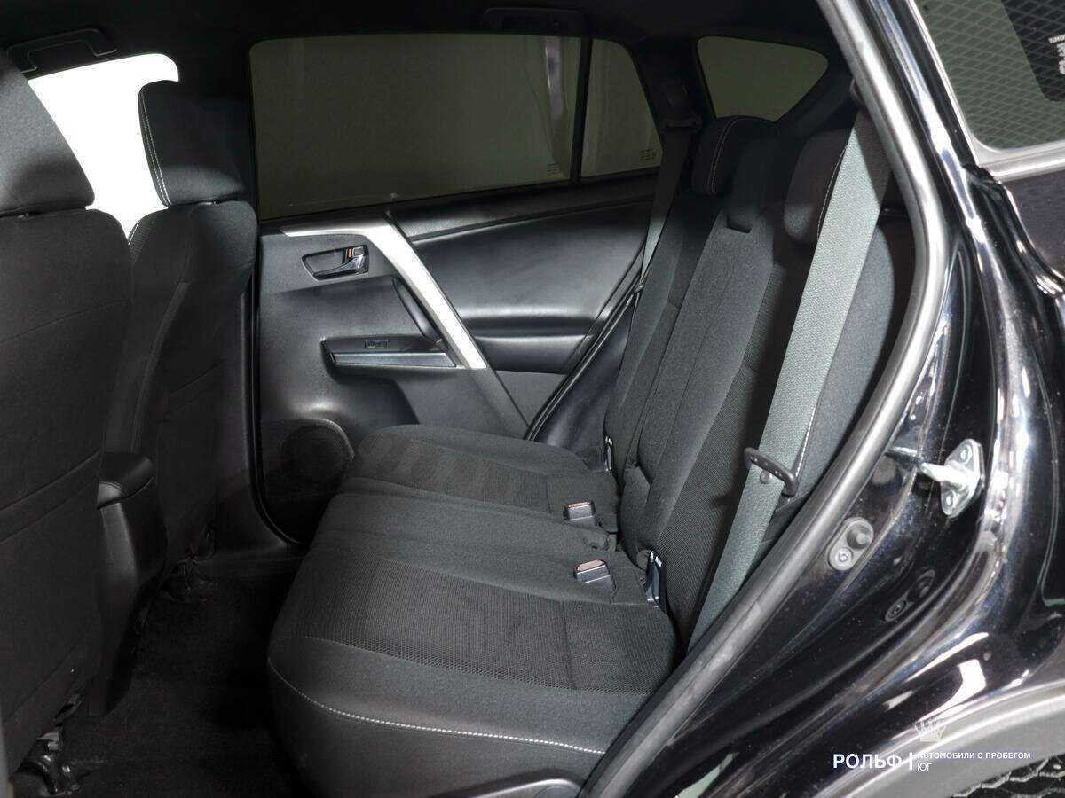 Toyota RAV4, 2019 Фото №9