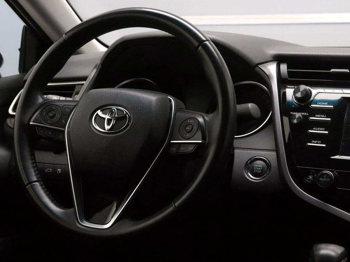 Toyota Camry, 2019 Фото №11