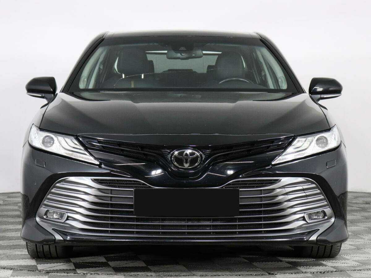 Toyota Camry, 2018 - 72 200 км. | Фото №2
