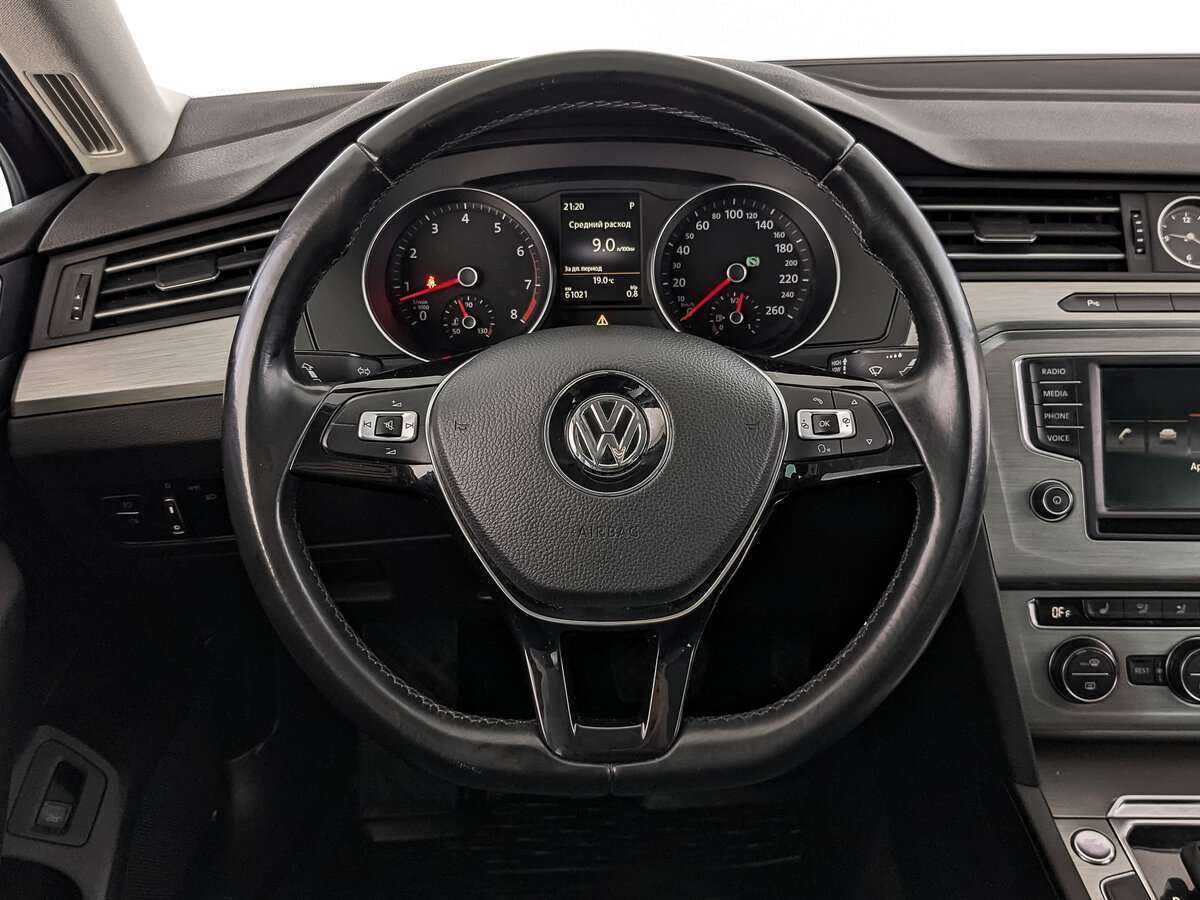 Volkswagen Passat, 2016 Фото №17