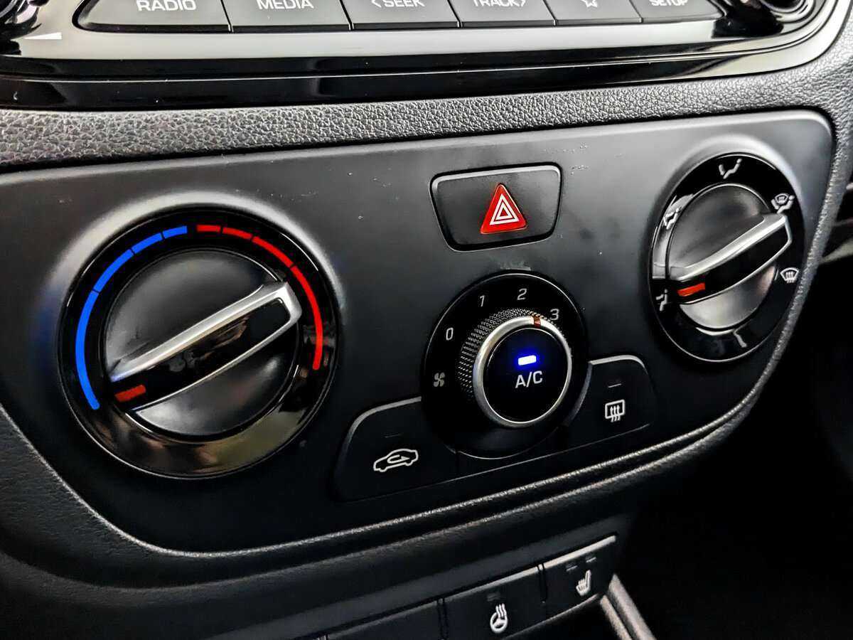 Hyundai Solaris, 2022 Фото №20