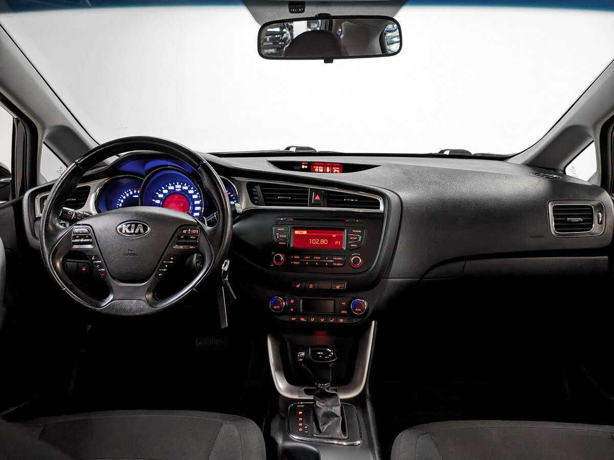 Kia Ceed, 2017 Фото №13