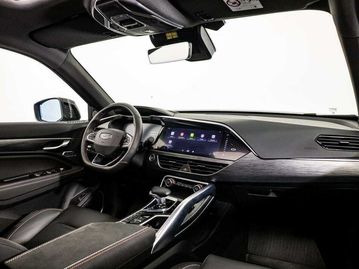 Geely Tugella, 2022 Фото №9