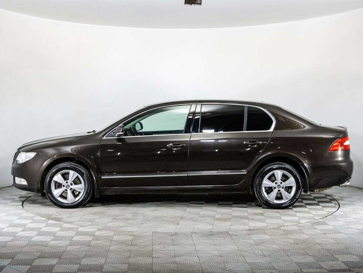 Skoda Superb, 2012 Фото №8