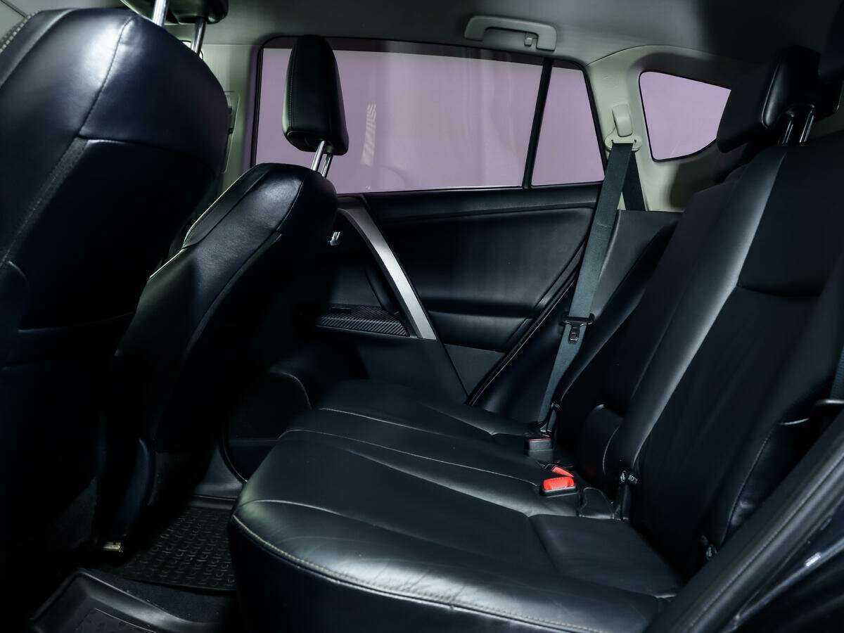 Toyota RAV4, 2013 Фото №11