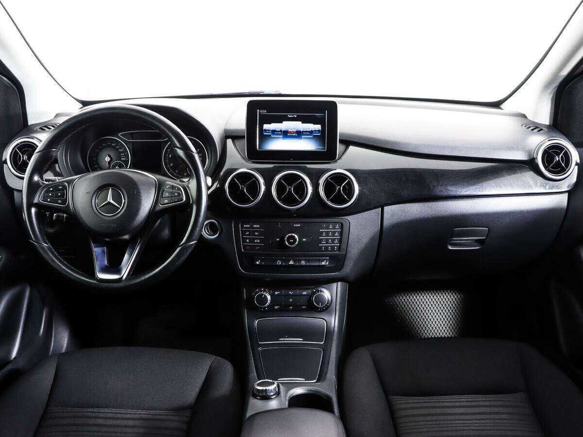 Mercedes-Benz B-Класс 180, 2015 Фото №10