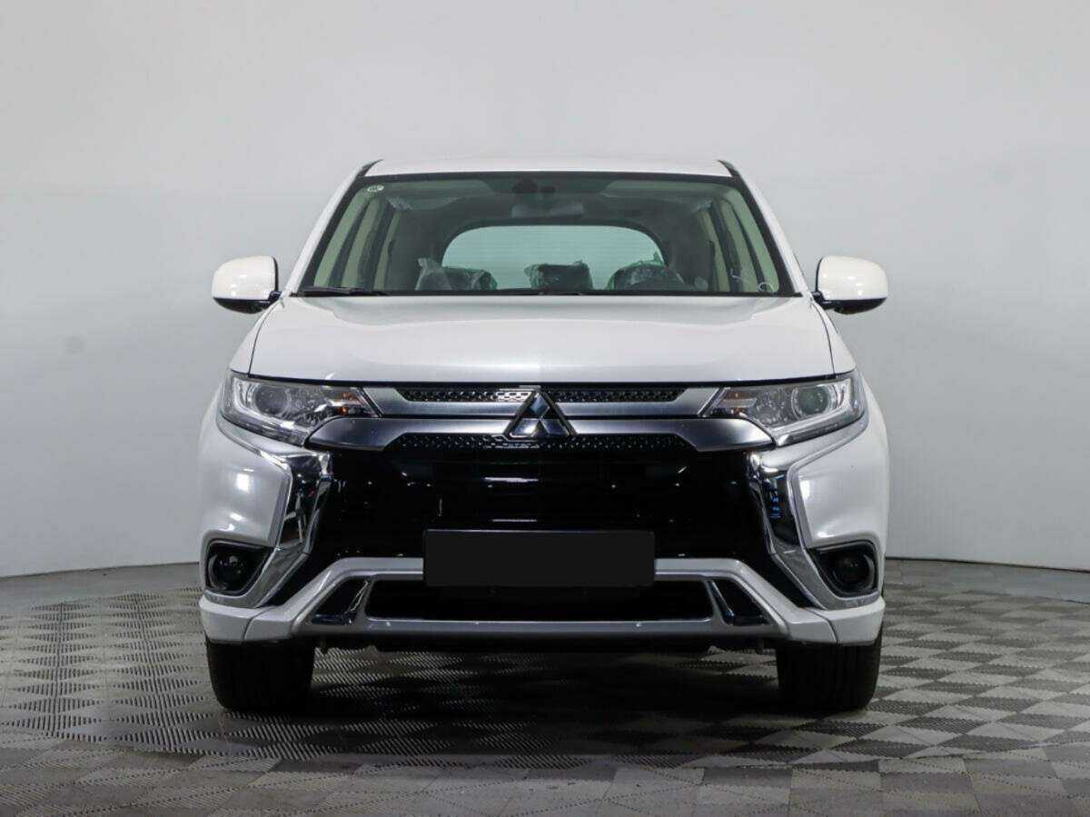 Mitsubishi Outlander, 2022 - 3 681 км. | Фото №2
