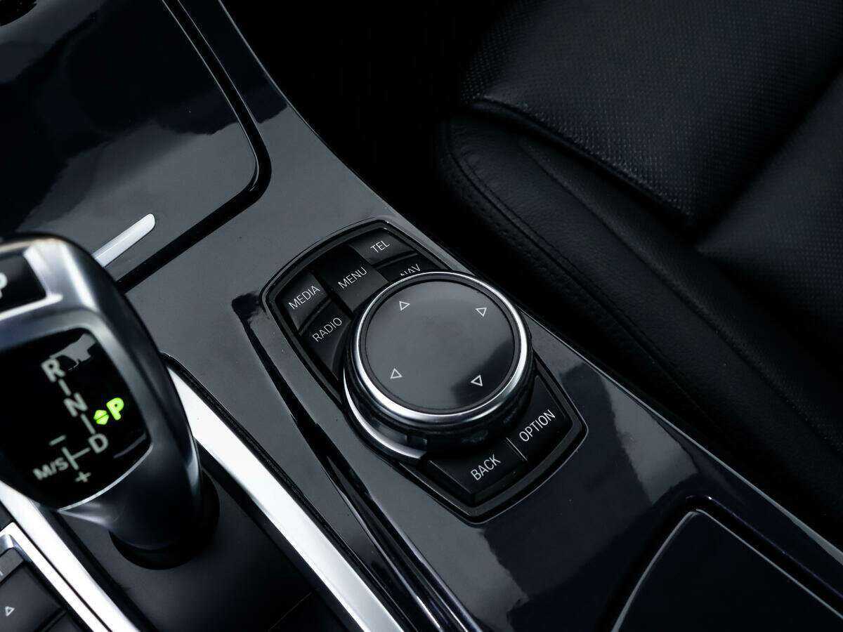 BMW 5 серии 530d xDrive, 2013 Фото №14