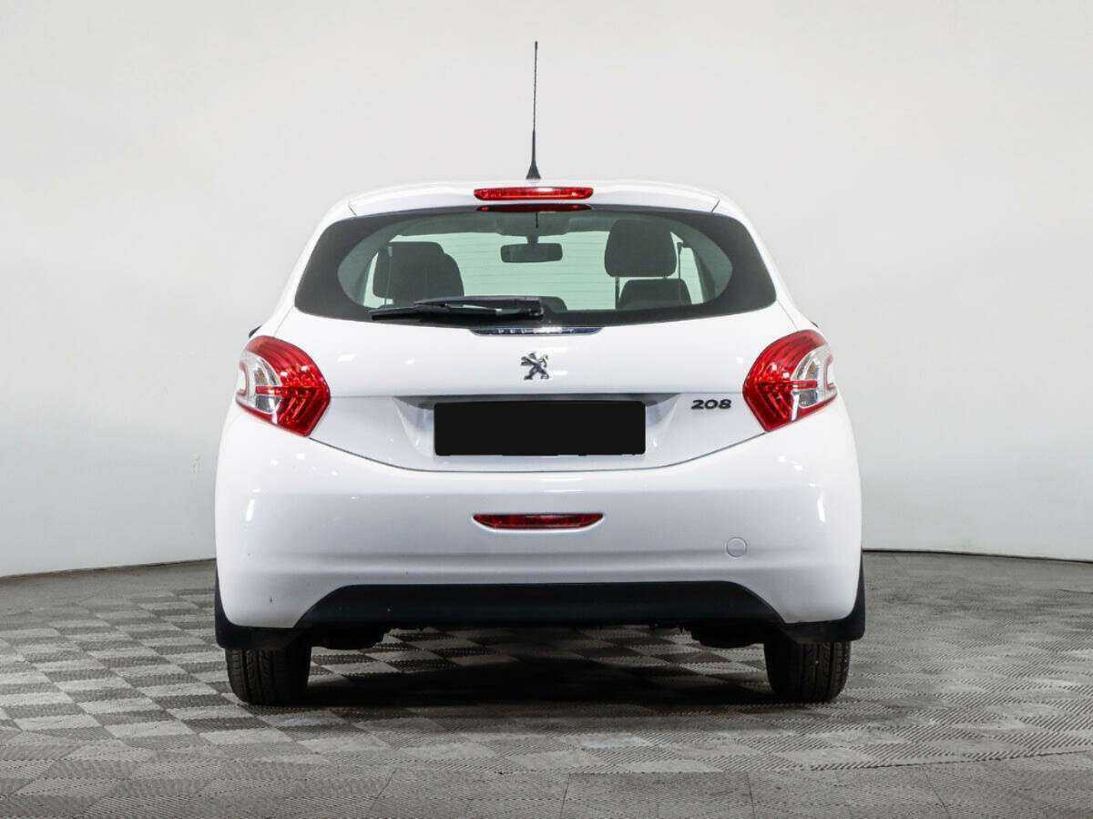 Peugeot 208, 2013 Фото №6