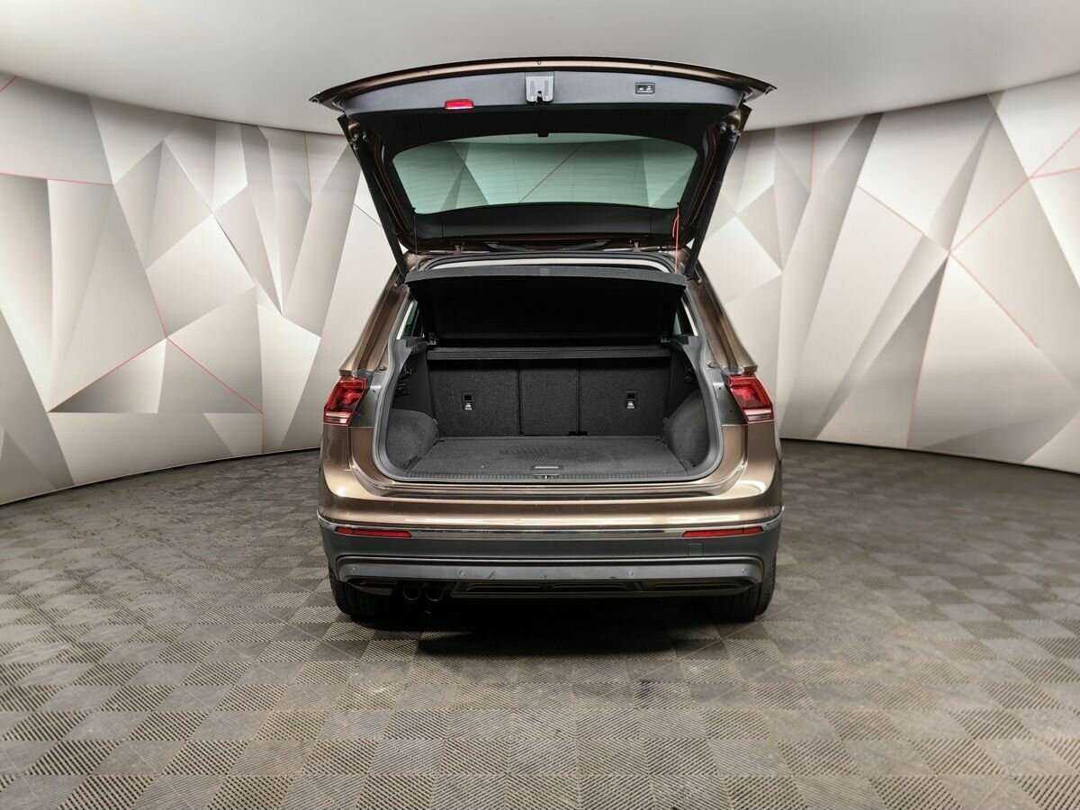 Volkswagen Tiguan, 2017 Фото №18