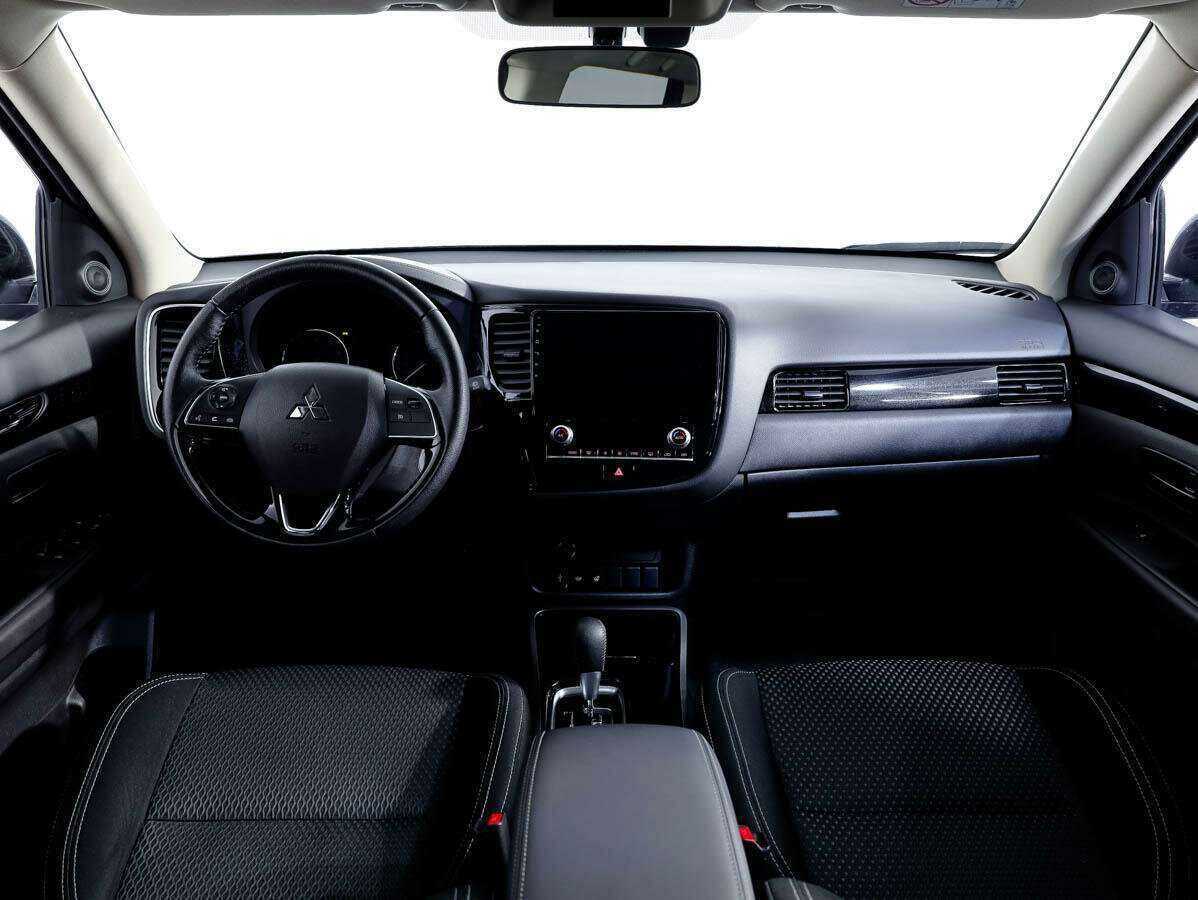 Mitsubishi Outlander, 2021 Фото №10