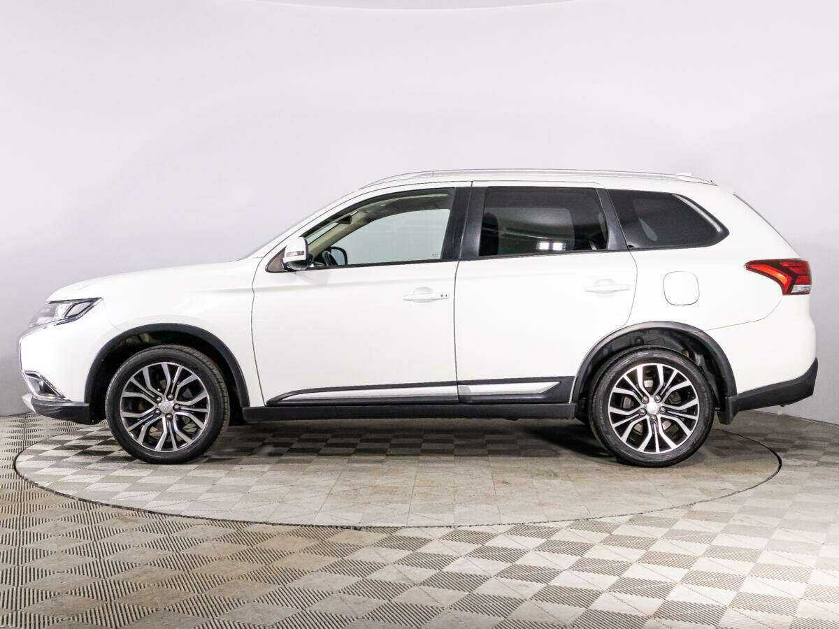 Mitsubishi Outlander, 2017 Фото №8