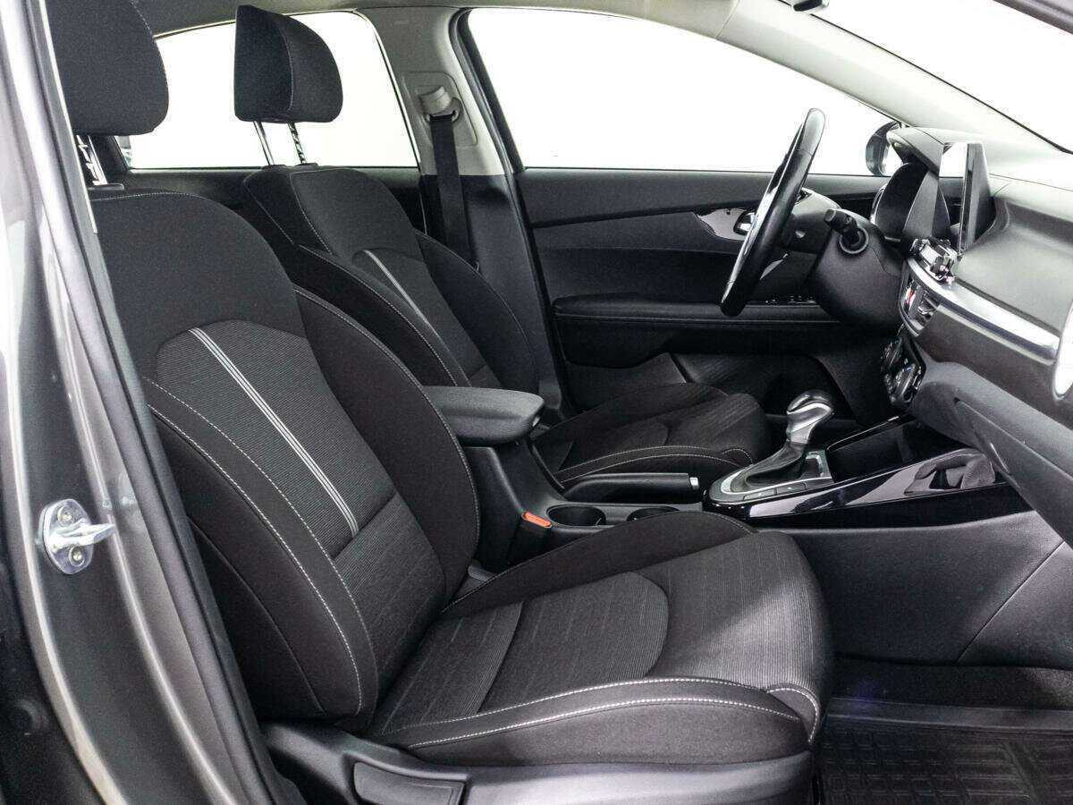 Kia Cerato, 2020 Фото №17