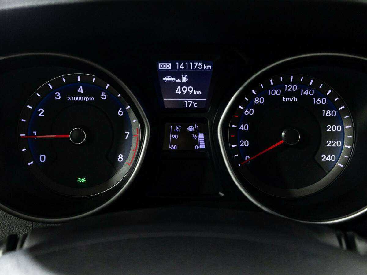 Hyundai i30, 2013 Фото №12
