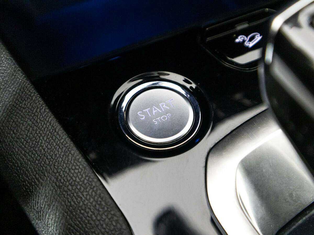 Peugeot 3008, 2018 Фото №19