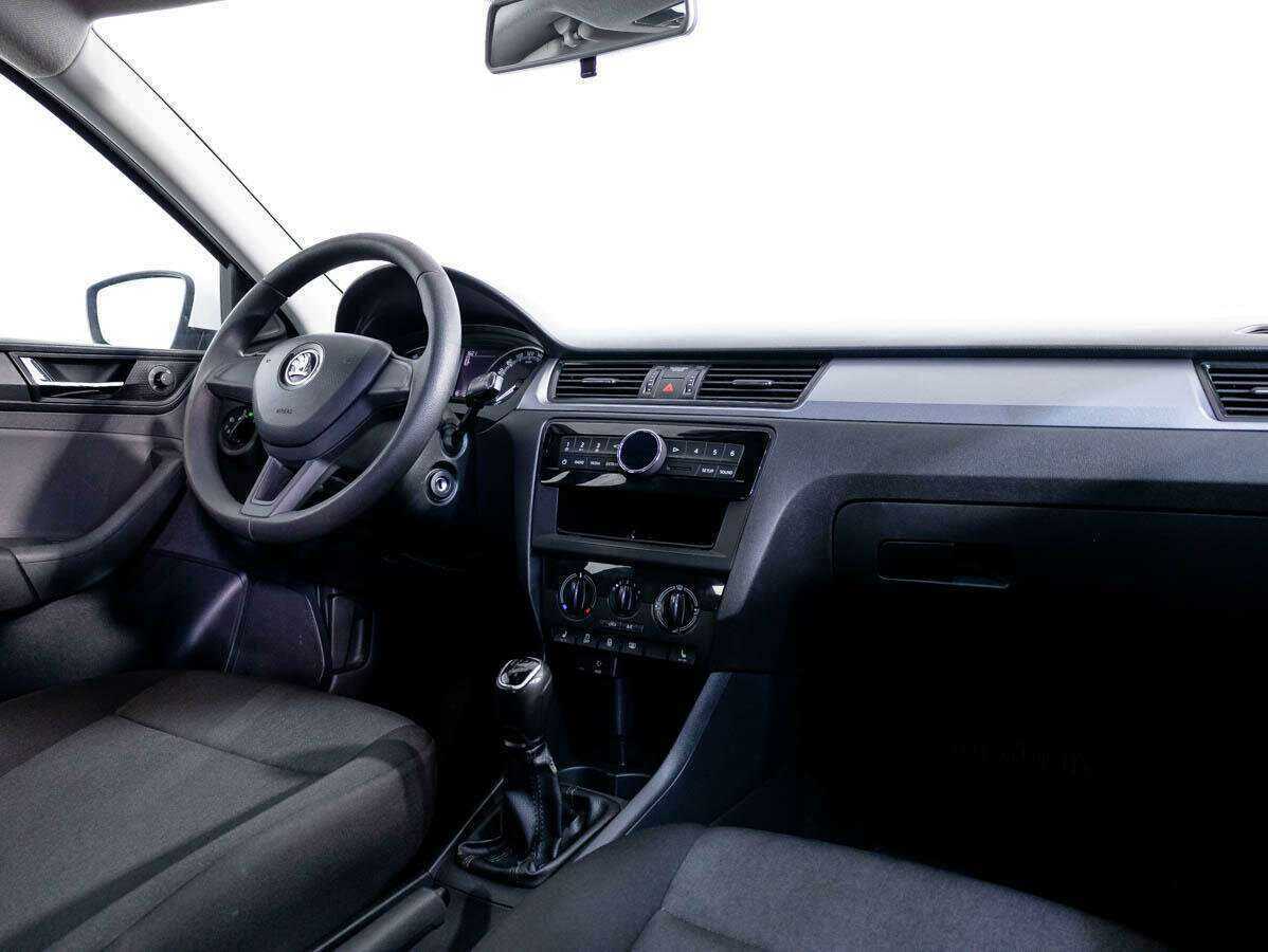 Skoda Rapid, 2017 - 141 688 км. | Фото №8