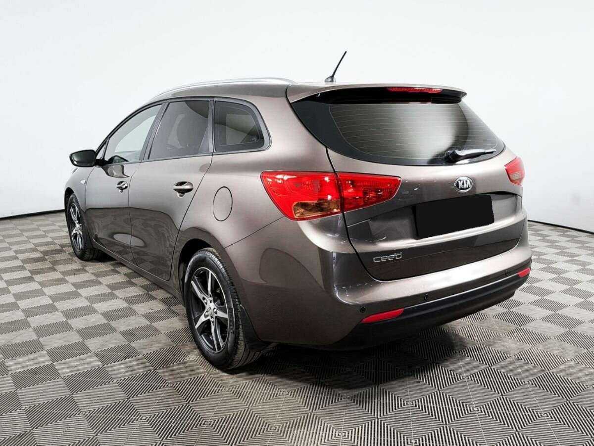 Kia Ceed, 2015 Фото №7