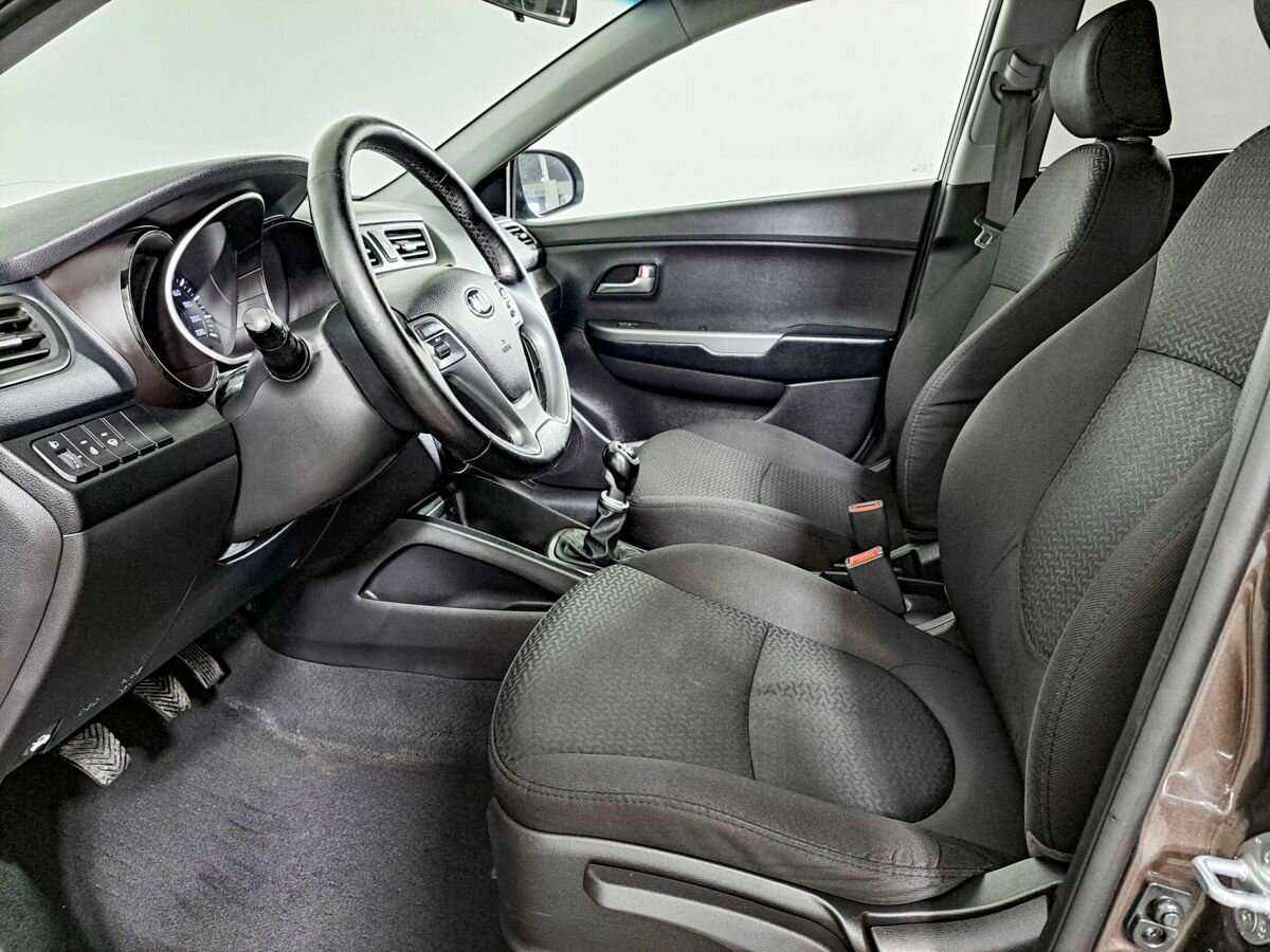 Kia Rio, 2016 Фото №14