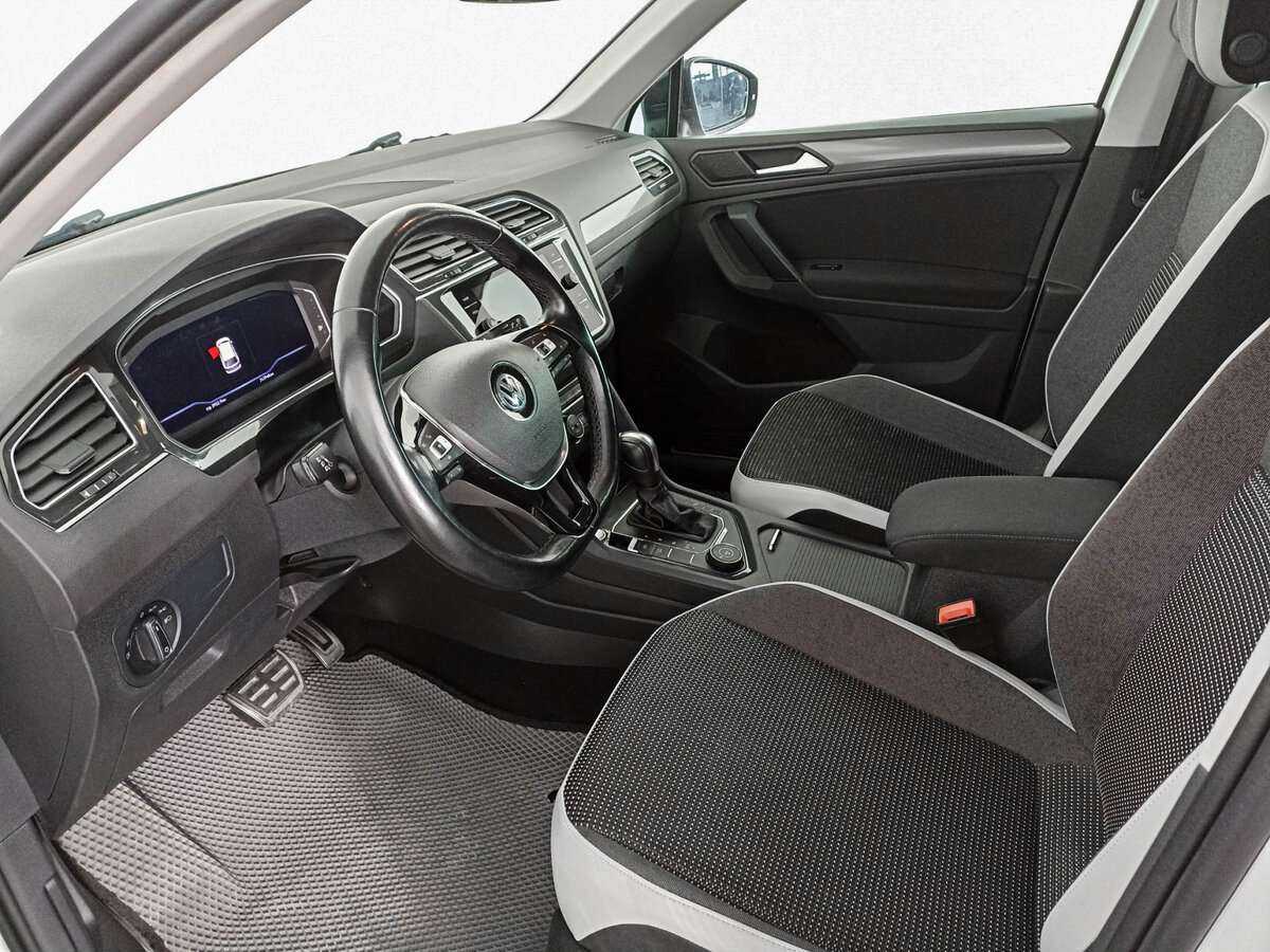 Volkswagen Tiguan, 2019 Фото №14