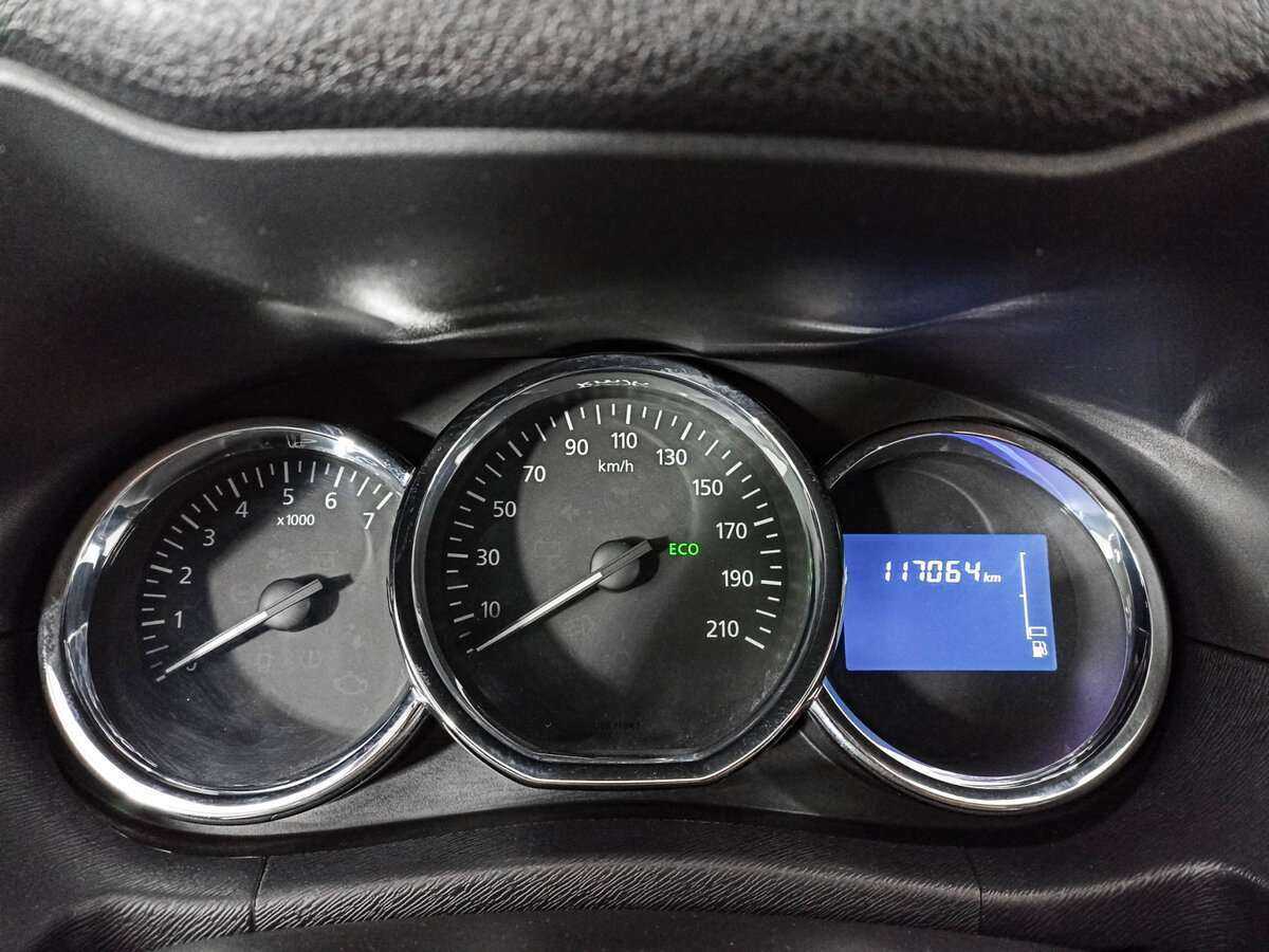 Nissan Terrano, 2017 Фото №11