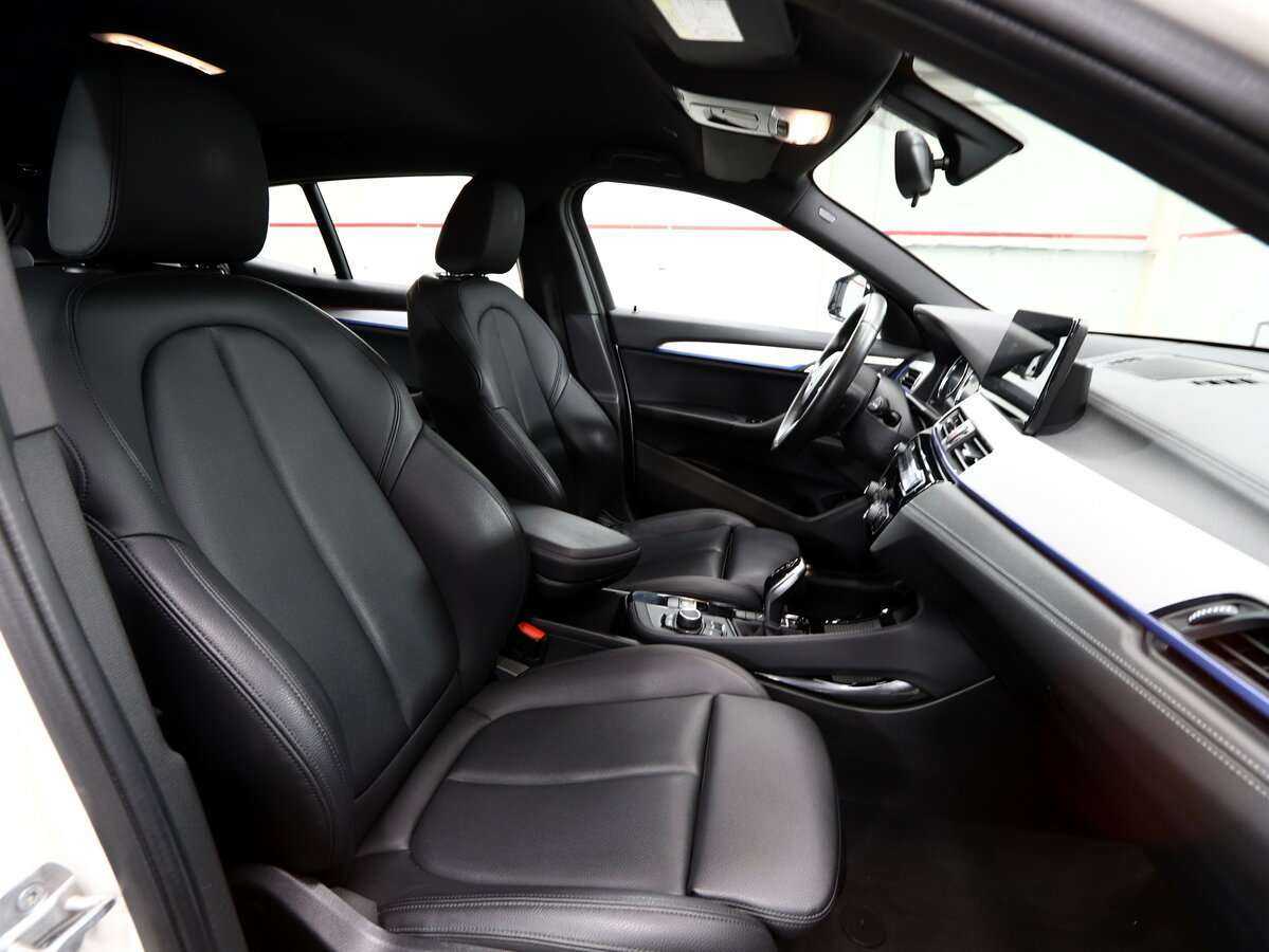 BMW X2 sDrive18i, 2019 Фото №12