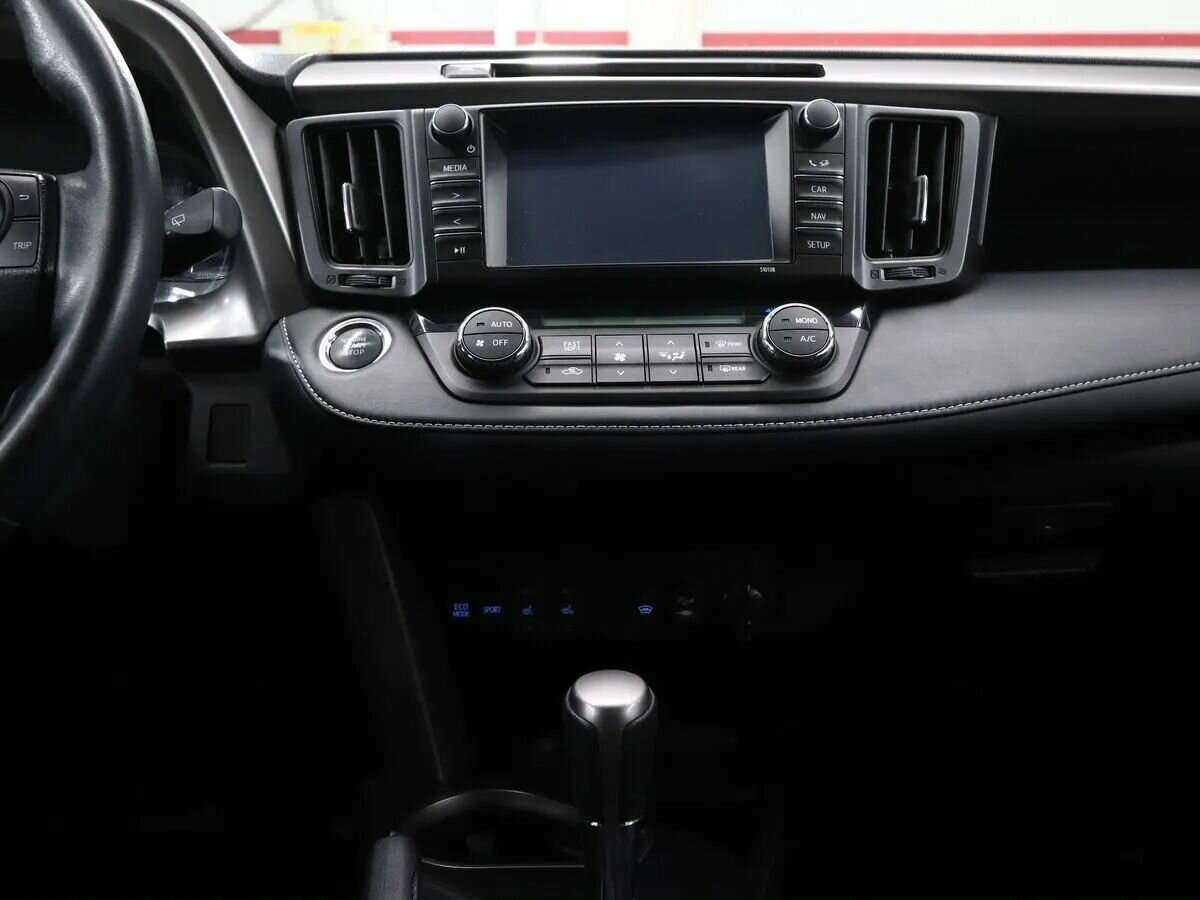 Toyota RAV4, 2019 Фото №16