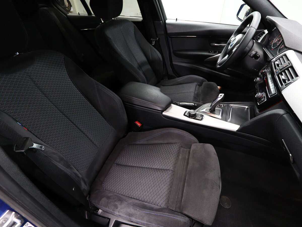 BMW 3 серии 320i xDrive, 2016 Фото №13