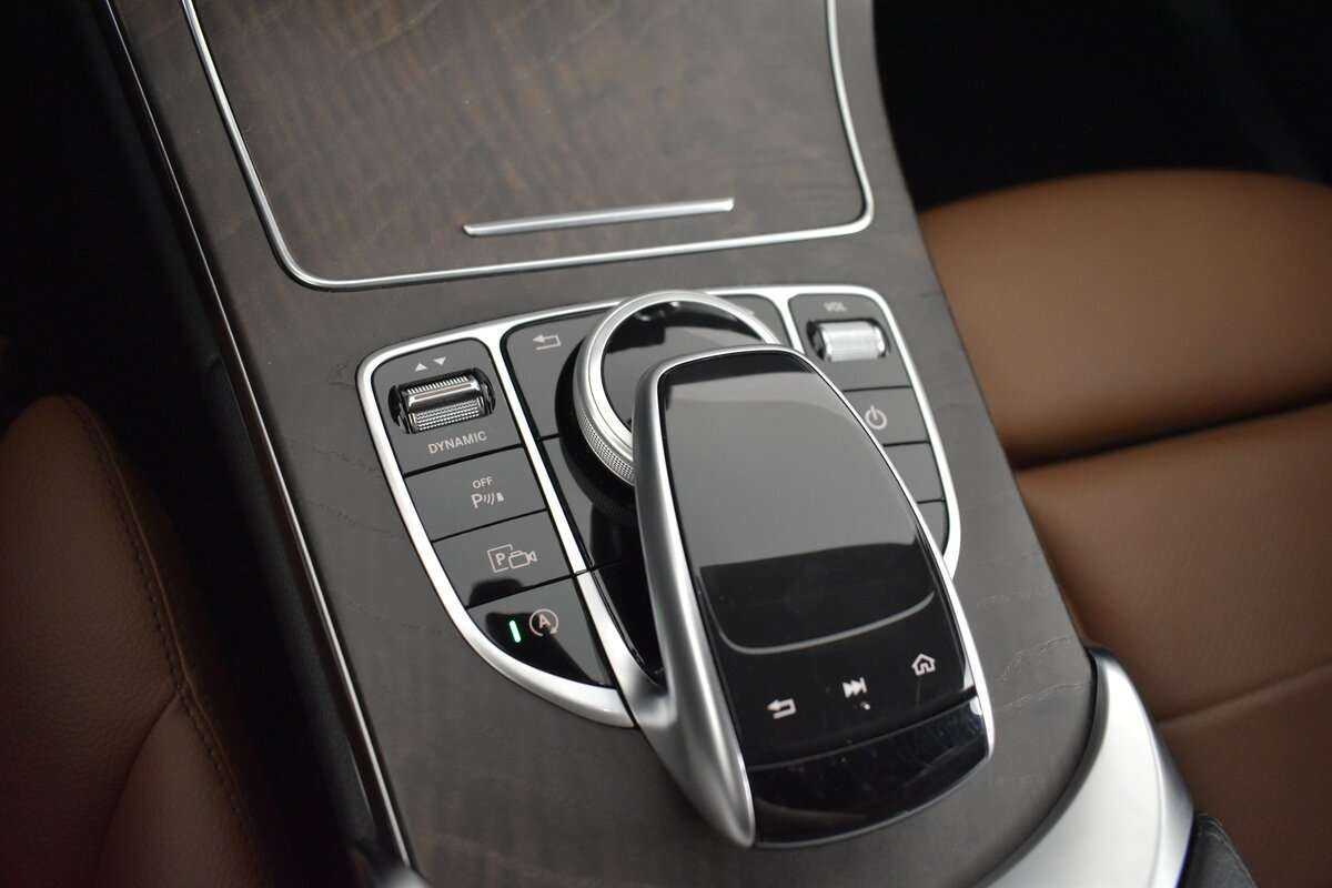 Mercedes-Benz C-Класс 180, 2018 Фото №17