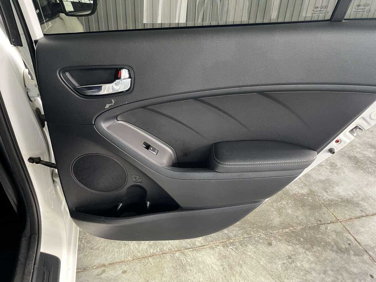 Kia Cerato, 2017 Фото №20