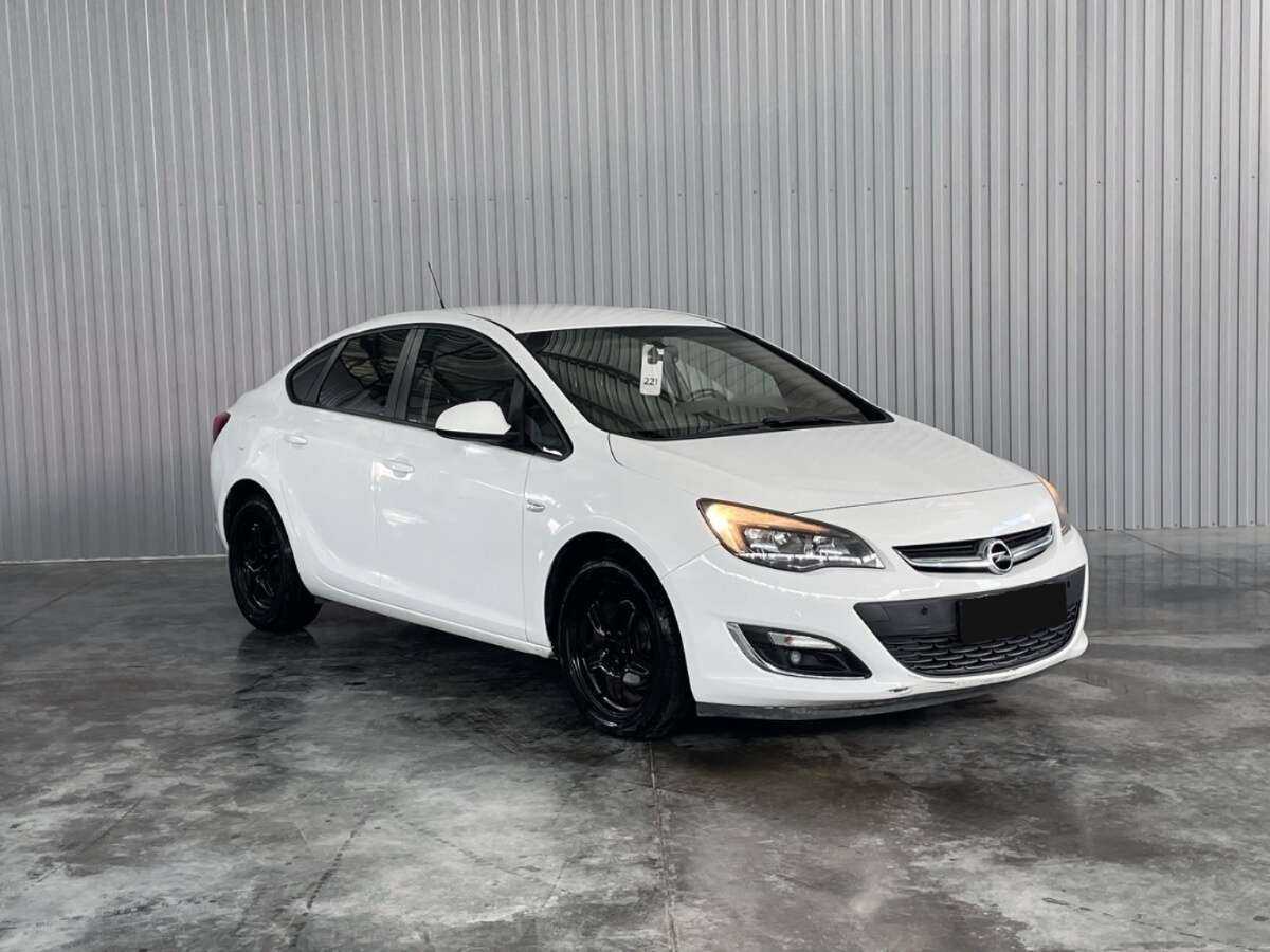 Opel Astra, 2013 - 205 254 км. | Фото №3