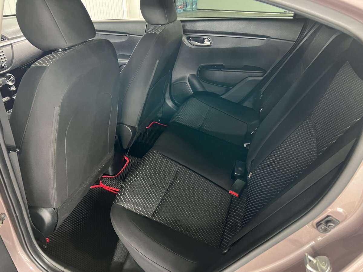 Kia Rio, 2018 Фото №17