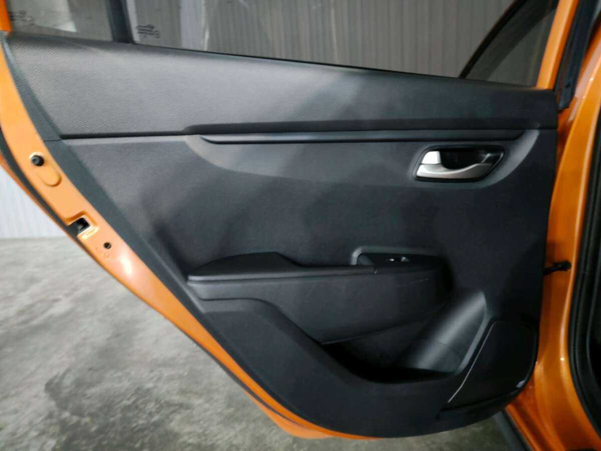 Kia Rio X-Line, 2019 Фото №13