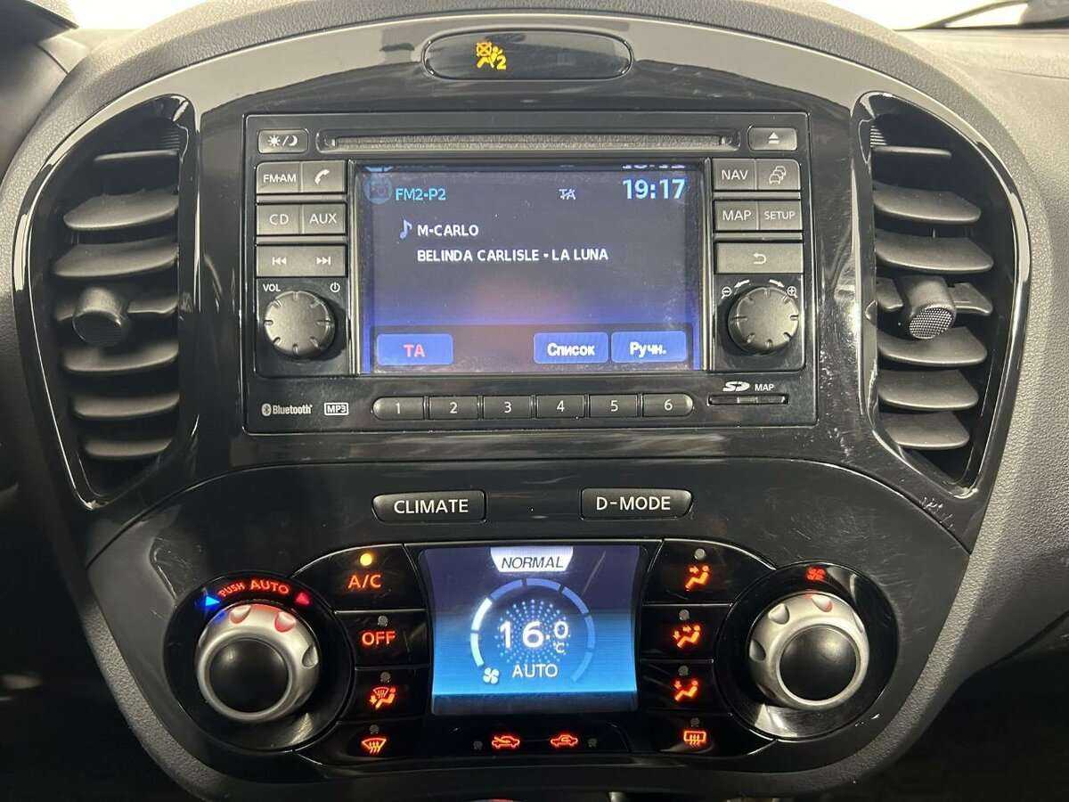 Nissan Juke, 2012 Фото №12